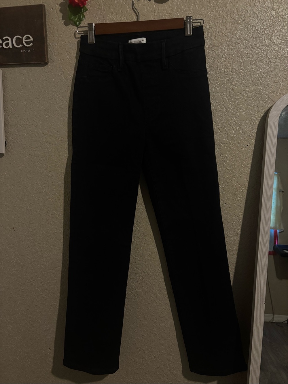 Good American Black Straight-Leg Chinos